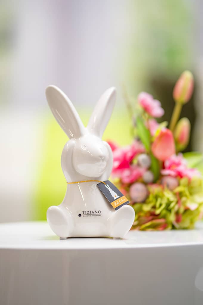 Skulptur Hase &quot;Fabrio&quot; sitzend H 12,5 cm