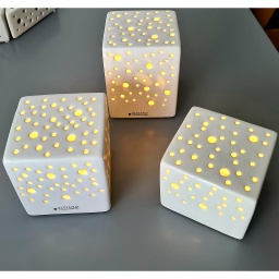 [2100000110865] LED Skulptur eckig &quot;Padova&quot; 9 x 9 cm